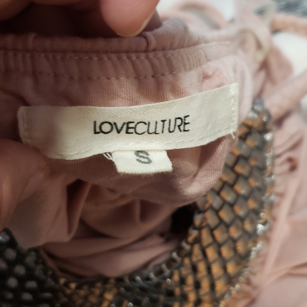 Halter Top - Picture 4 of 4